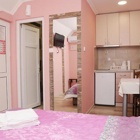 Favorit Apartments Čačak Zimmer foto